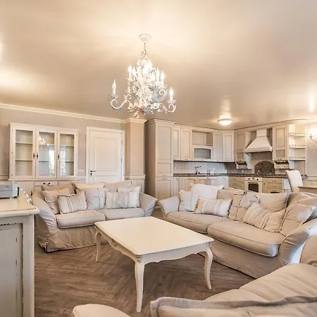 Apartment Evksinograd